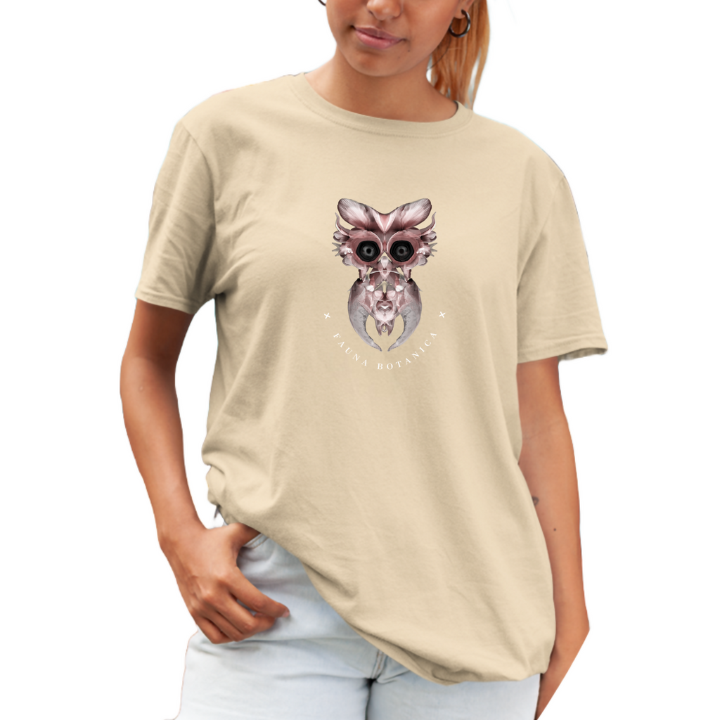 Femme' Owl - Unisex T-shirt (Fauna Botanica)