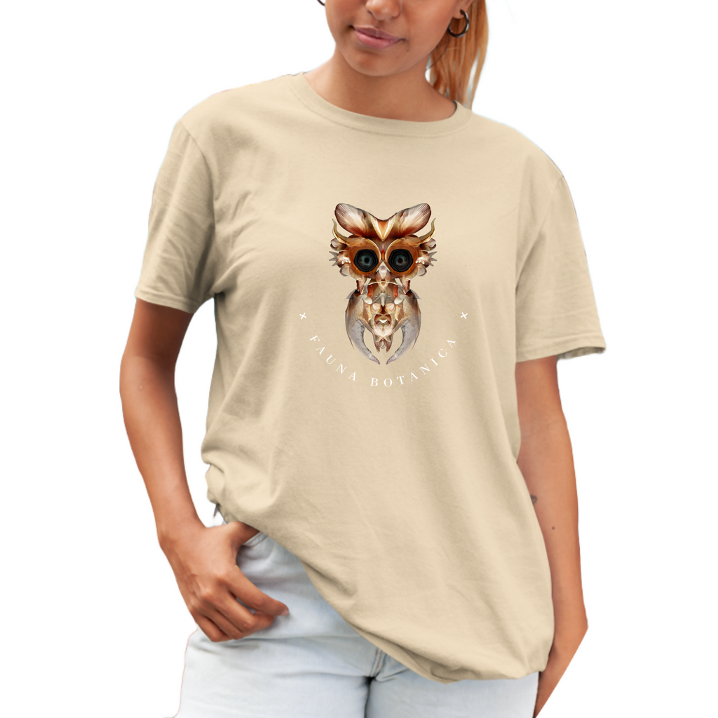 Owl - Unisex T-shirt (Fauna Botanica)