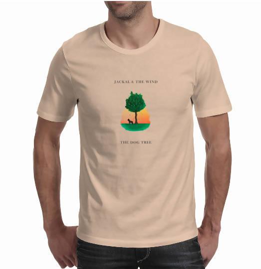 Dog Tree - Men's T-Shirt (Jackal and the Wind)